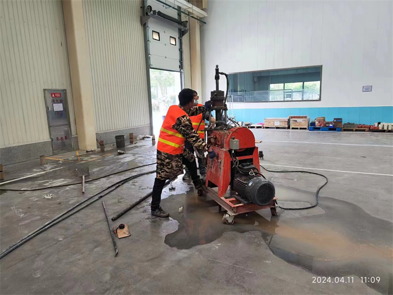 乌拉特中厂房地面下沉塌陷注浆加固施工